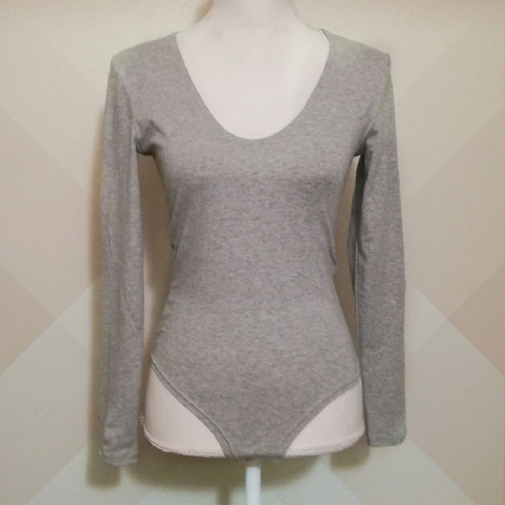 💜Long Sleeve Bodycon Grey Bodysuit - Picture 2 of 8